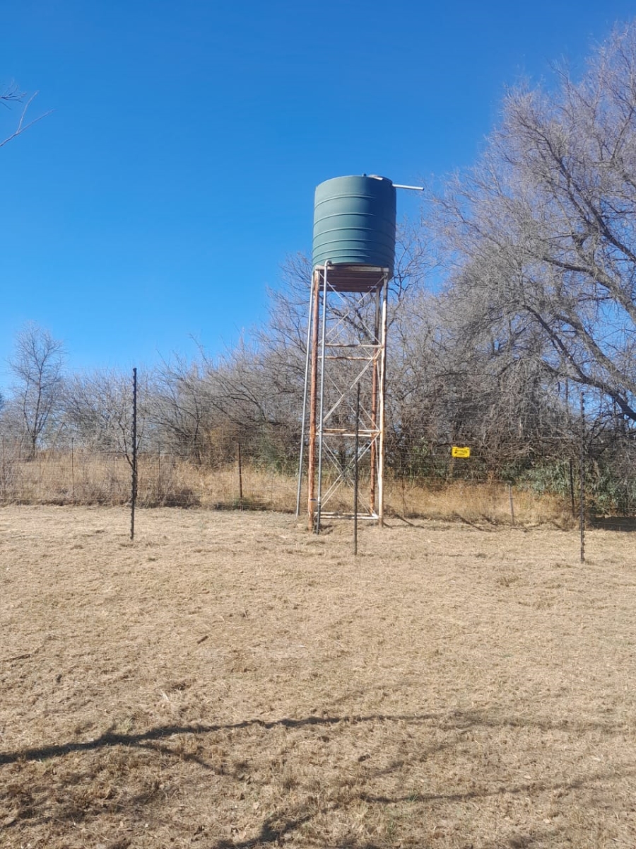 2 Bedroom Property for Sale in Viljoenskroon Free State